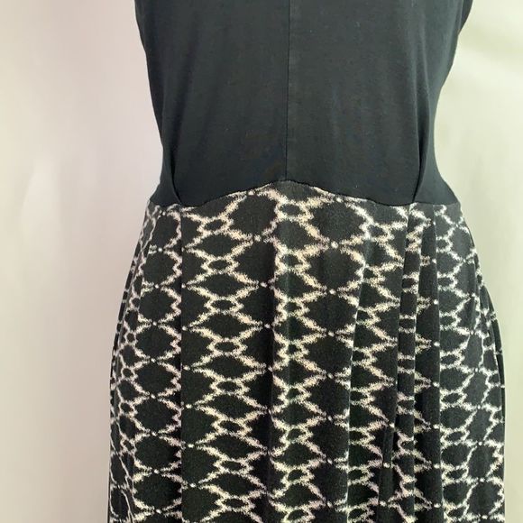 Hobbs London black top/print bottom maxi dress - Picture 3 of 7